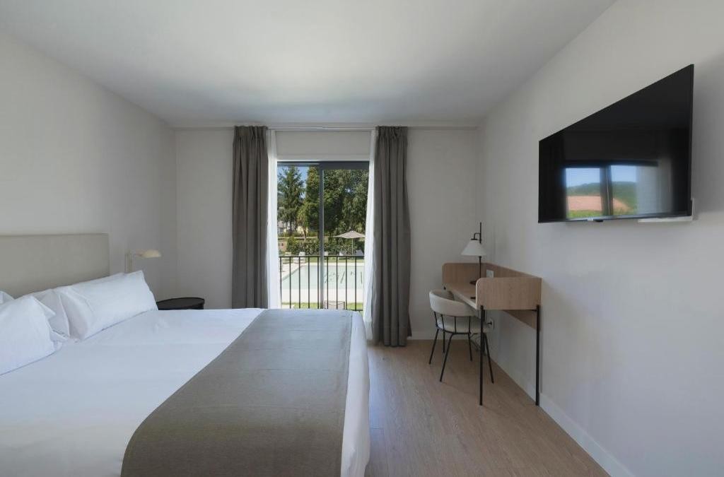 Hotel recién reformado en un entorno único de las Rías Baixas - Hotel H4 Cangas 3 Superior