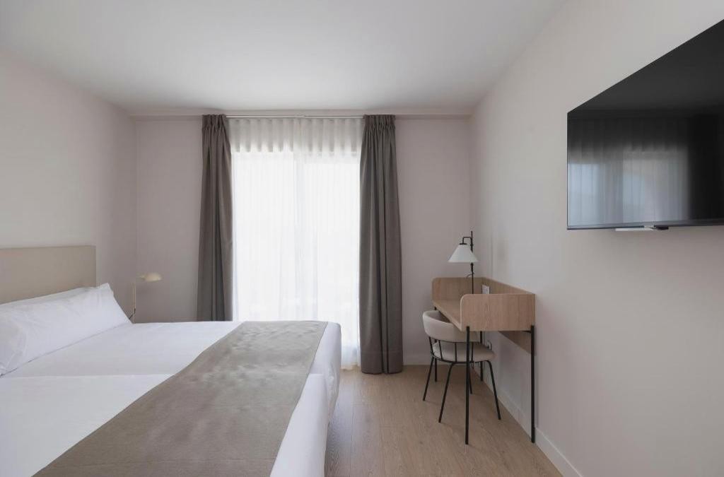 Hotel recién reformado en un entorno único de las Rías Baixas - Hotel H4 Cangas 3 Superior