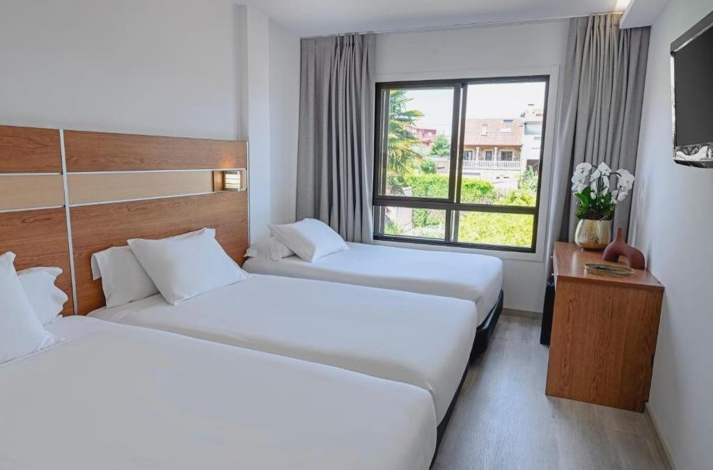 ¡Piérdete por Santiago! La escapada gallega perfecta - Hotel Faranda Los Tilos, Ascend Hotel Collection