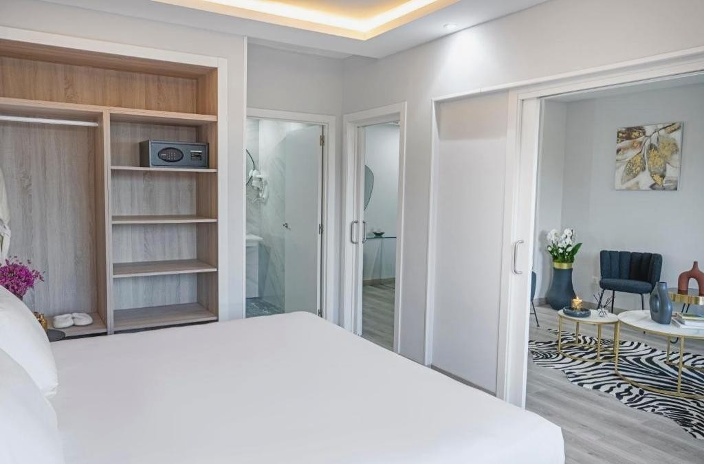 ¡Piérdete por Santiago! La escapada gallega perfecta - Hotel Faranda Los Tilos, Ascend Hotel Collection