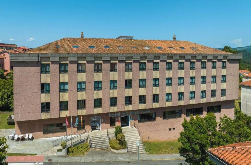 ¡Piérdete por Santiago! La escapada gallega perfecta - Hotel Faranda Los Tilos, Ascend Hotel Collection