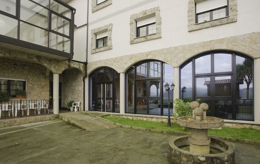 Hotel Balneario Banos Da Brea