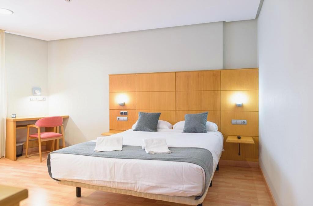 Saborea Ourense entre pulpo, vino y aguas termales