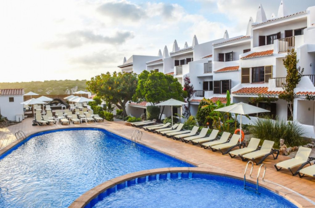 Menorca your way: stay in a fully equipped apartment