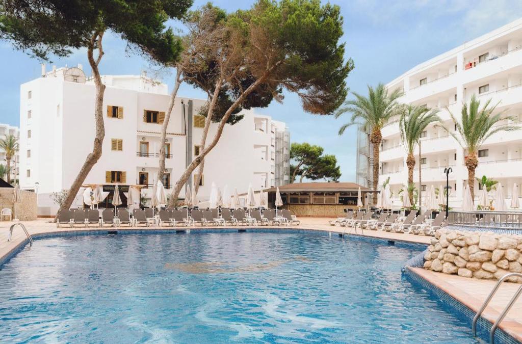 Ibiza, where Summer lingers