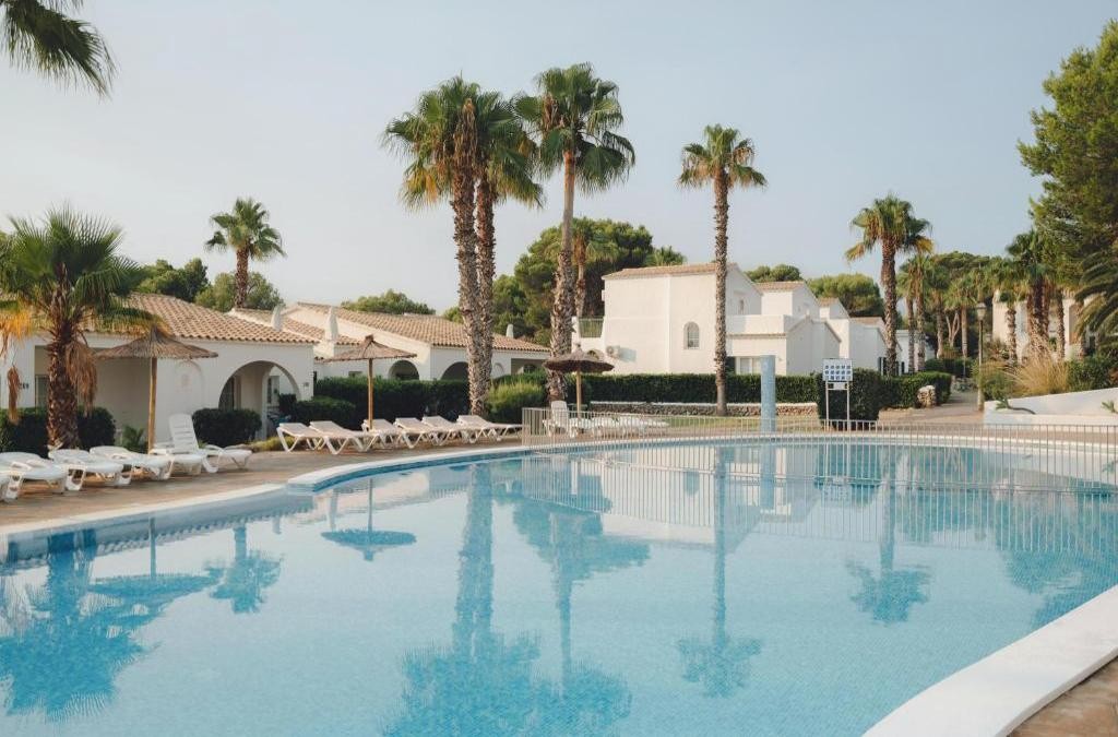 ¡Menorca te espera! Un 4* con toboganes ilimitados y con opción a ferry - BLUESEA Marina Parc