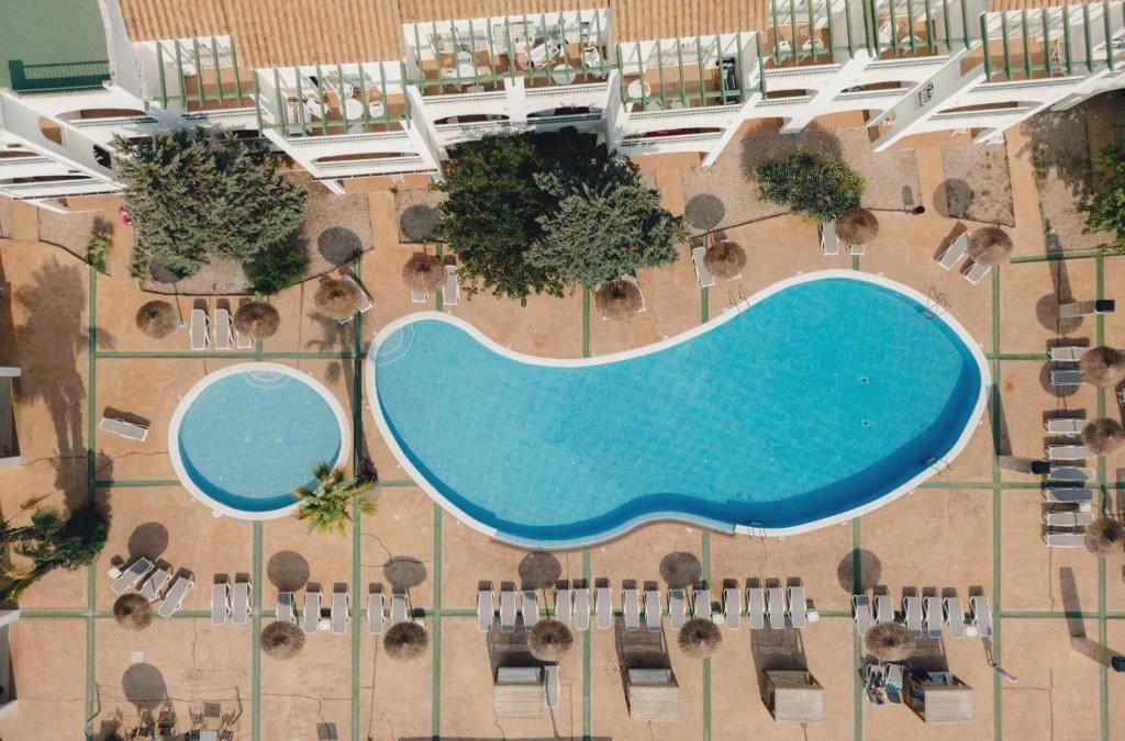 ¡Menorca te espera! Un 4* con toboganes ilimitados y con opción a ferry - BLUESEA Marina Parc