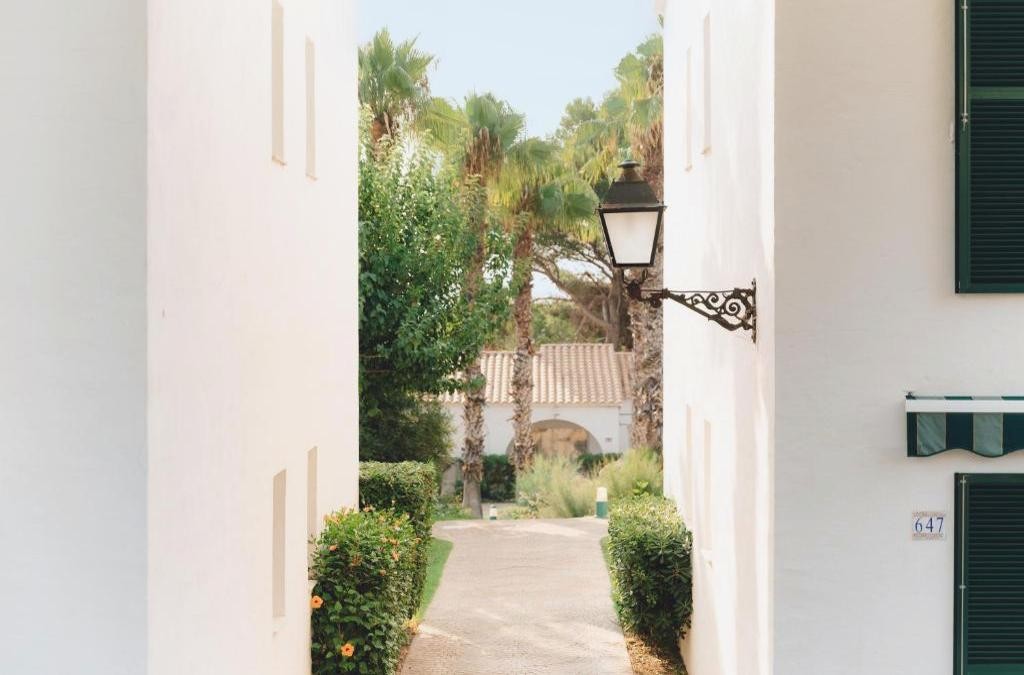 ¡Menorca te espera! Un 4* con toboganes ilimitados y con opción a ferry - BLUESEA Marina Parc