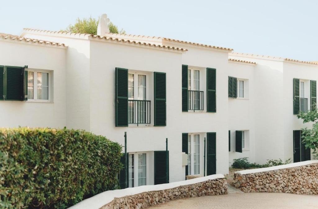 ¡Menorca te espera! Un 4* con toboganes ilimitados y con opción a ferry - BLUESEA Marina Parc