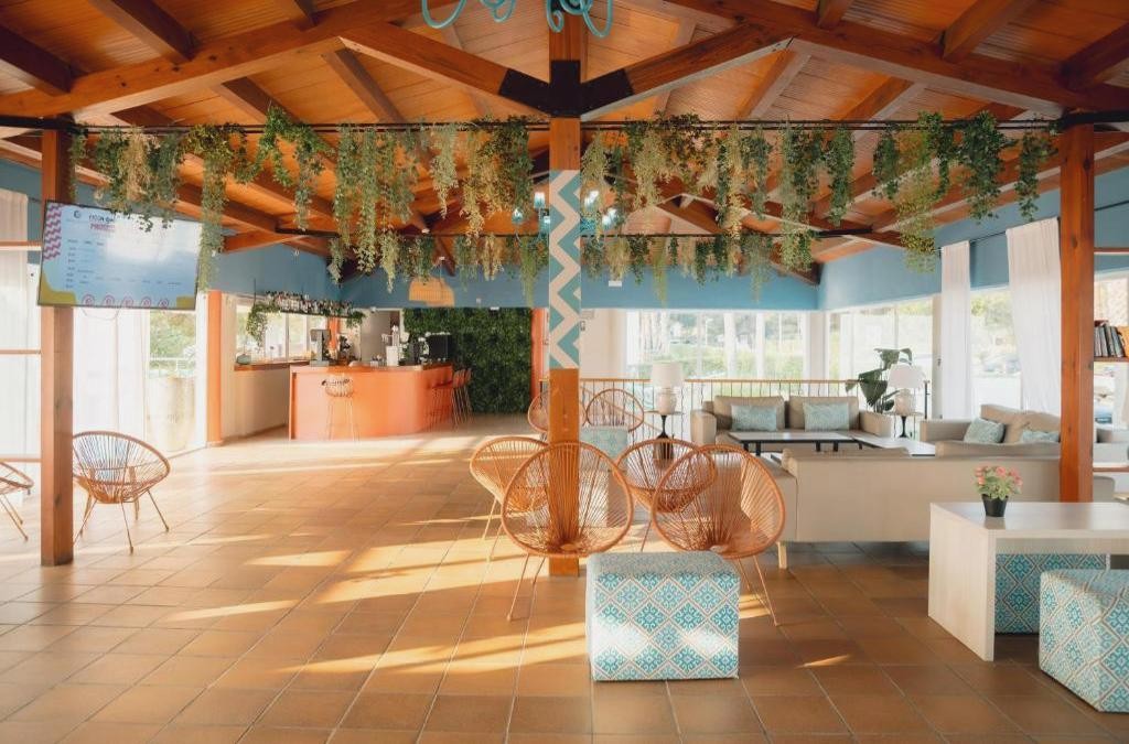 ¡Menorca te espera! Un 4* con toboganes ilimitados y con opción a ferry - BLUESEA Marina Parc