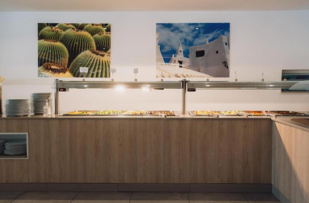 ¡Menorca te espera! Un 4* con toboganes ilimitados y con opción a ferry - BLUESEA Marina Parc