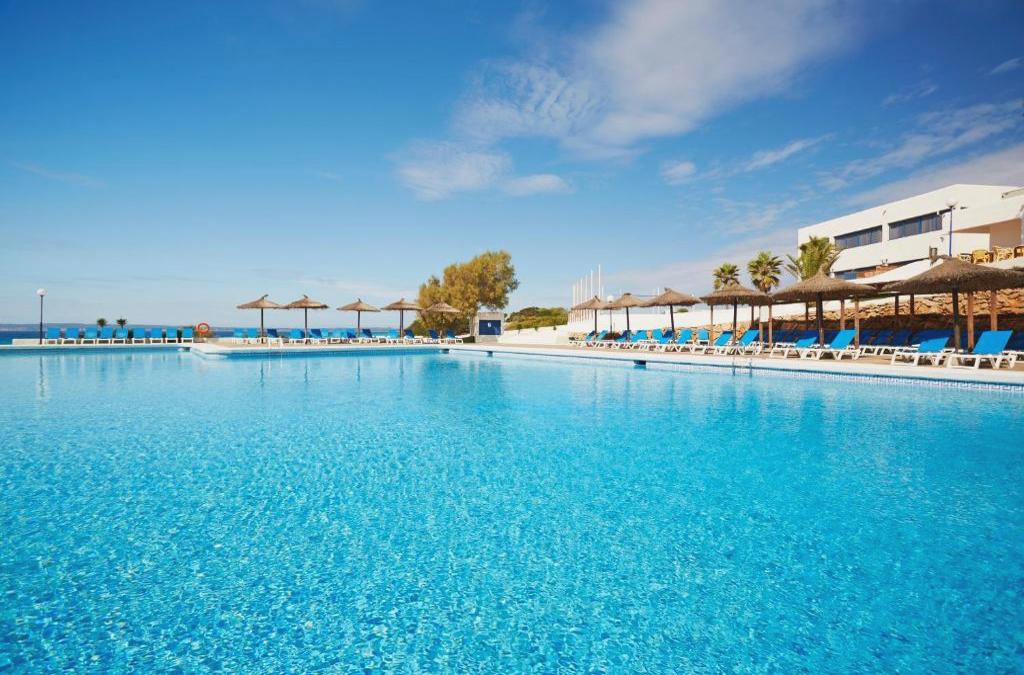Formentera in Style: Ferry + Resort Included