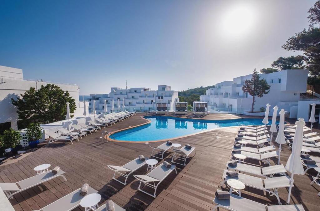 Discover the secret corner of the most chic Ibiza
