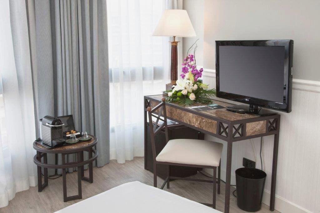 Escapada enológica en Hotel 4* céntrico en Logroño