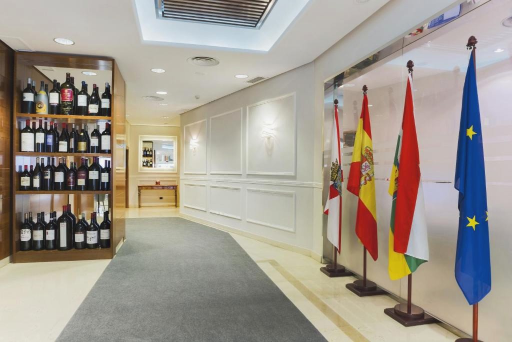 Escapada enológica en Hotel 4* céntrico en Logroño - Hotel Gran Via