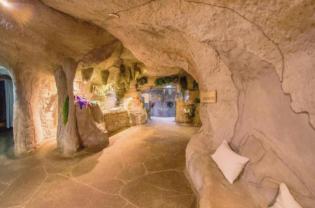 ¡Asturias te está esperando! Alójate en un 4* con Spa incluido - Hotel & Spa María Manuela