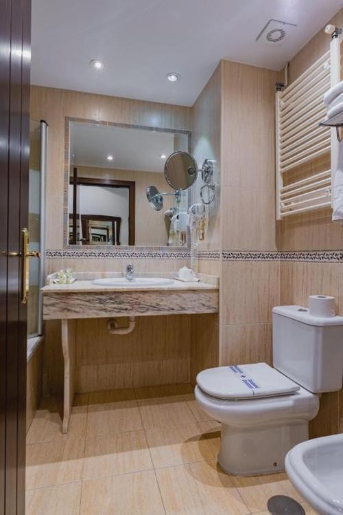 ¡Asturias te está esperando! Alójate en un 4* con Spa incluido - Hotel & Spa María Manuela