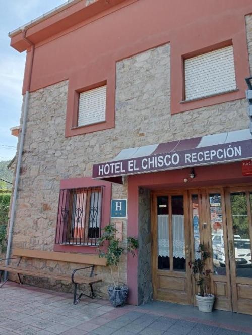 Astúrias: hotel El Chisco 2* perto de Cudillero – pequeno-almoço & piscina