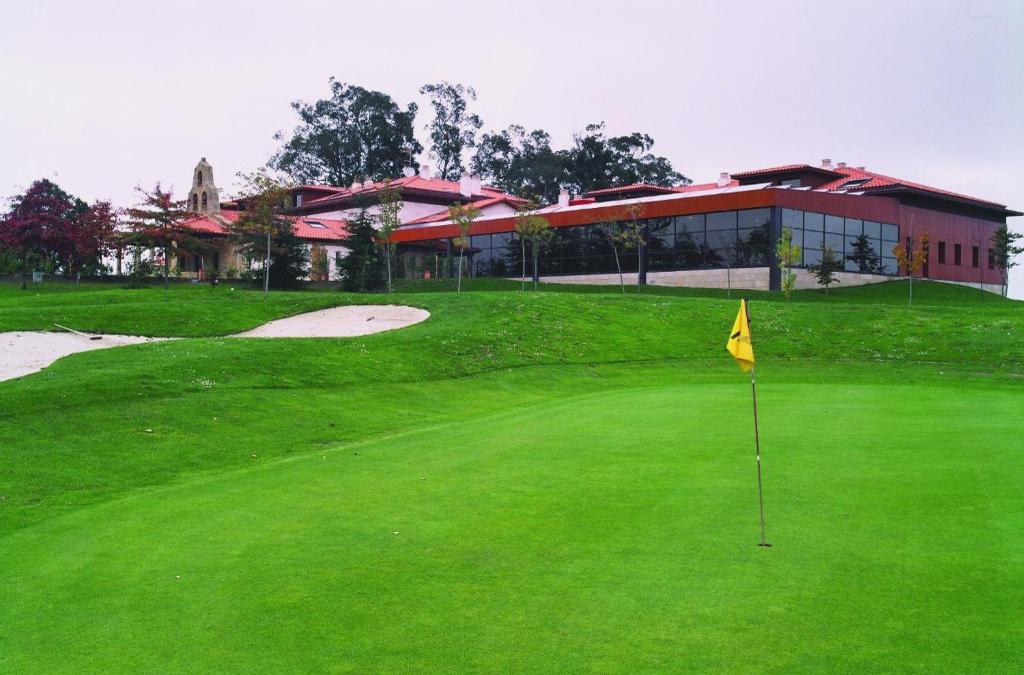 Escápate a Gijón y date el gusto en un hotel con circuito Spa