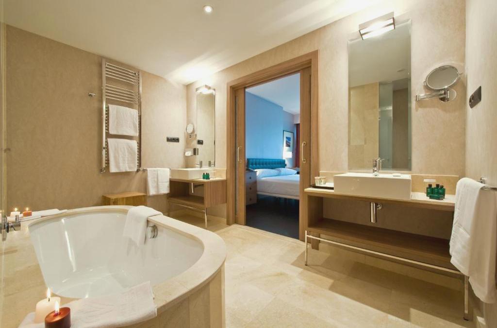 Escápate a Asturias en hotel 4* Superior con SPA - Hotel URH Zen Balagares