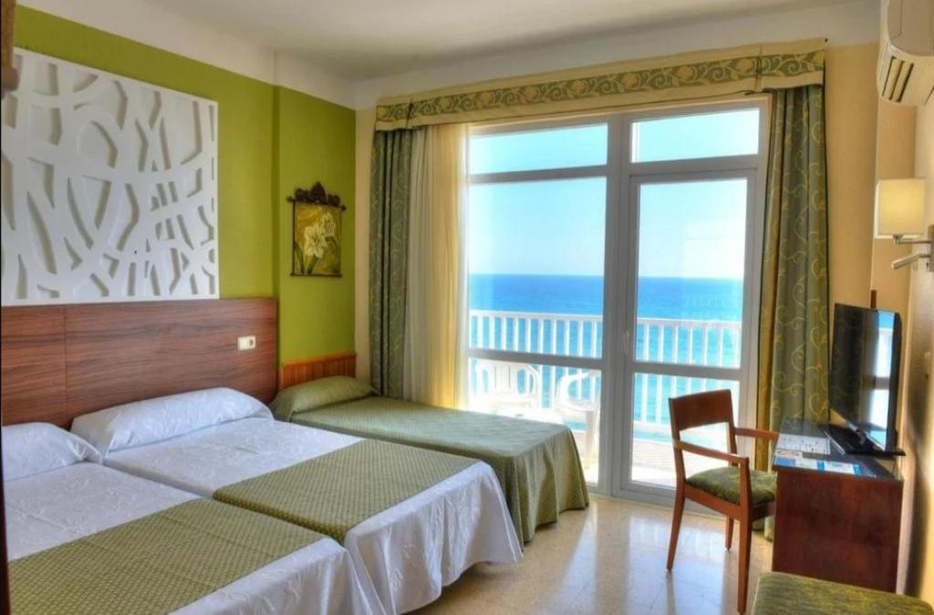 Un hôtel 4 étoiles en bord de mer, au bord de la Mar Menor, en formule « tout compris premium » avec spa !