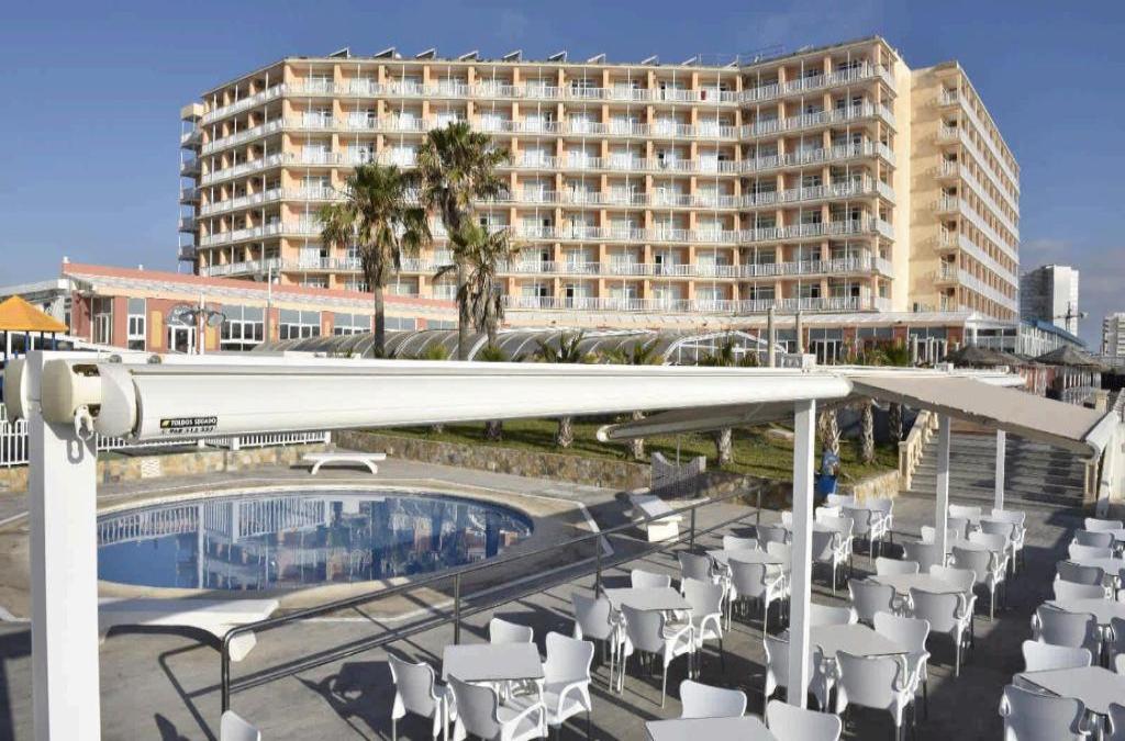 ¡Todo Incluido Premium y spa! Hotel 4* en primera línea de La Manga - Hotel&Spa Entremares