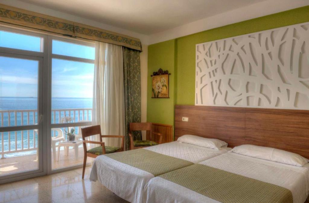 ¡Todo Incluido Premium y spa! Hotel 4* en primera línea de La Manga - Hotel&Spa Entremares