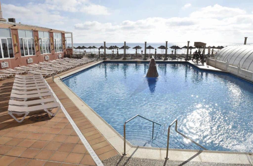 Un hôtel 4 étoiles en bord de mer, au bord de la Mar Menor, en formule « tout compris premium » avec spa !