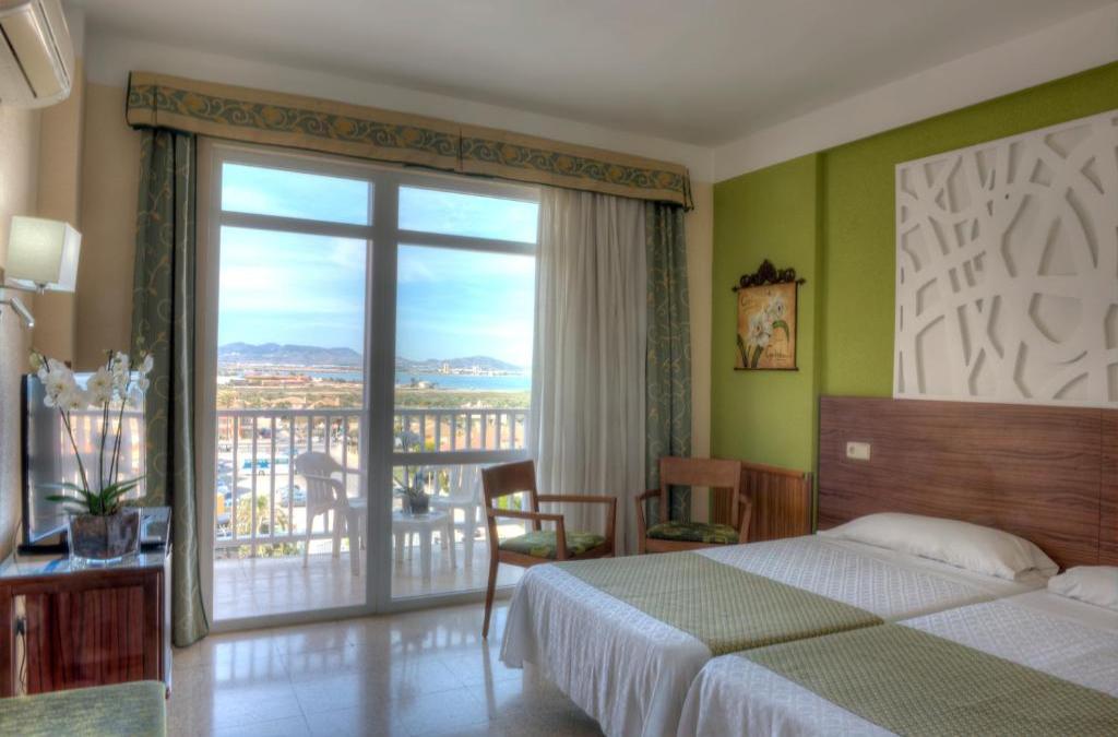 ¡Todo Incluido Premium y spa! Hotel 4* en primera línea de La Manga - Hotel&Spa Entremares