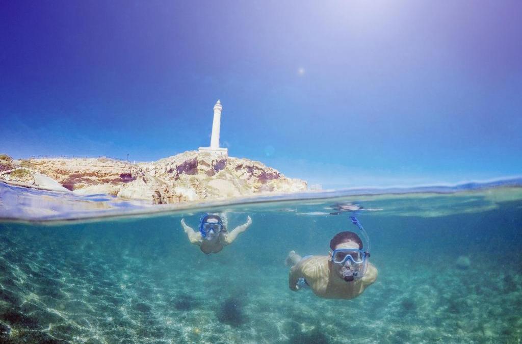 ¡Truco, trato y escapada! Vive un Halloween de miedo en La Manga - Hotel Los Delfines