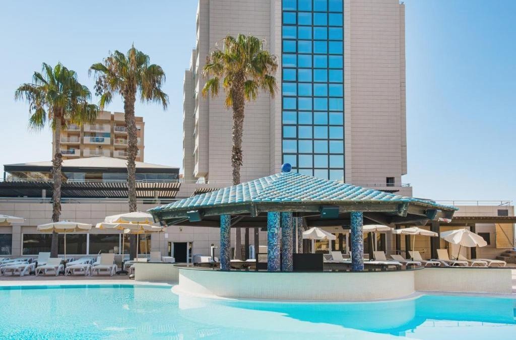Vacaciones en La Manga del Mar Menor con TODO INCLUIDO - Bakour La Manga Splash
