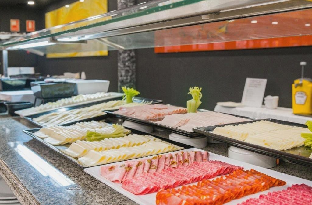 Vacaciones en La Manga del Mar Menor con TODO INCLUIDO - Bakour La Manga Splash