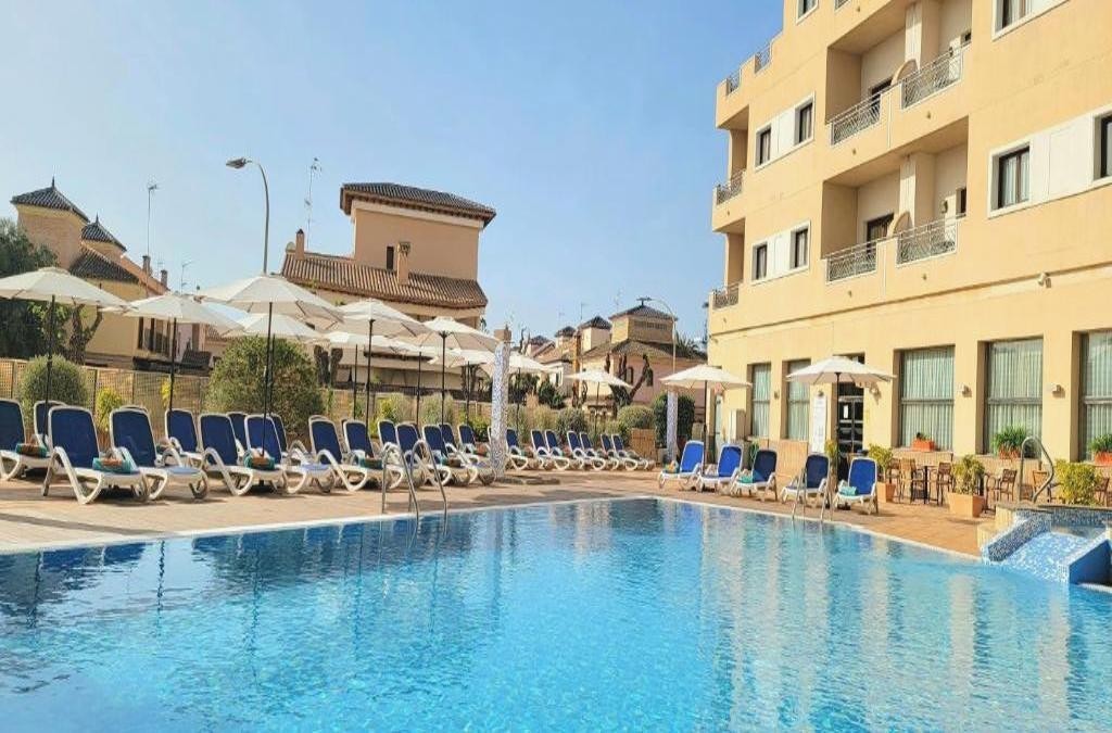 Semana Santa y más en primera línea del Mar Menor (Murcia) - Hotel Monarque Costa Narejos