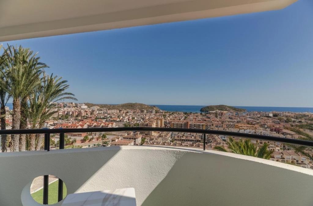Escapada a Mazarrón ¡La Costa Cálida te espera! - Ramada Resort by Wyndham Puerto de Mazarron