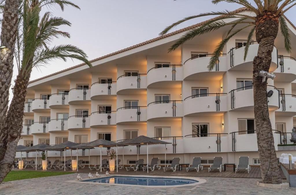 Escapada a Mazarrón ¡La Costa Cálida te espera! - Ramada Resort by Wyndham Puerto de Mazarron