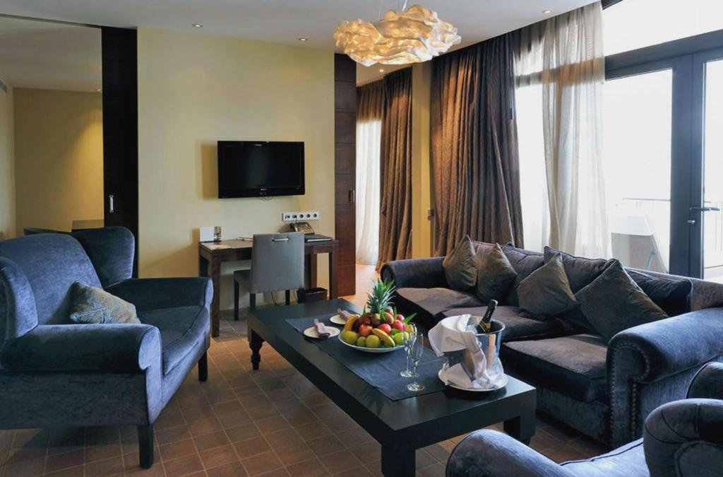 DoubleTree by Hilton La Torre Golf & Spa Resort
