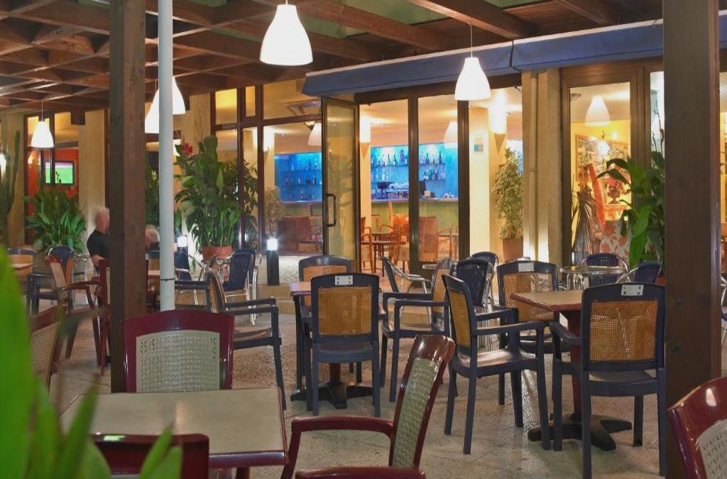 ¡Dos mares, un solo destino! Escápate a La Manga del Mar Menor - Aparthotel Londres