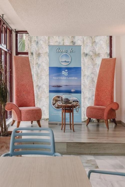 ¡Dos mares, un solo destino! Escápate a La Manga del Mar Menor - Aparthotel Londres