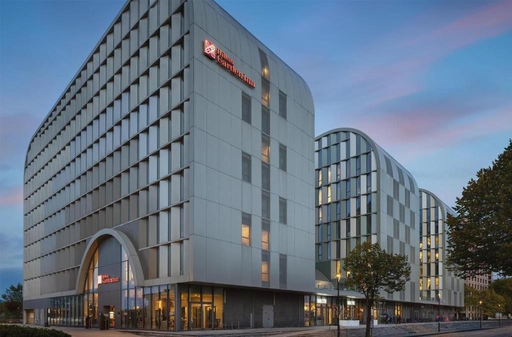 Descubre Burdeos en hotel 4* de lujo