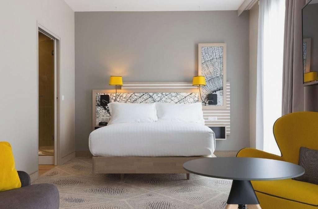Descubre Burdeos en hotel 4* de lujo
