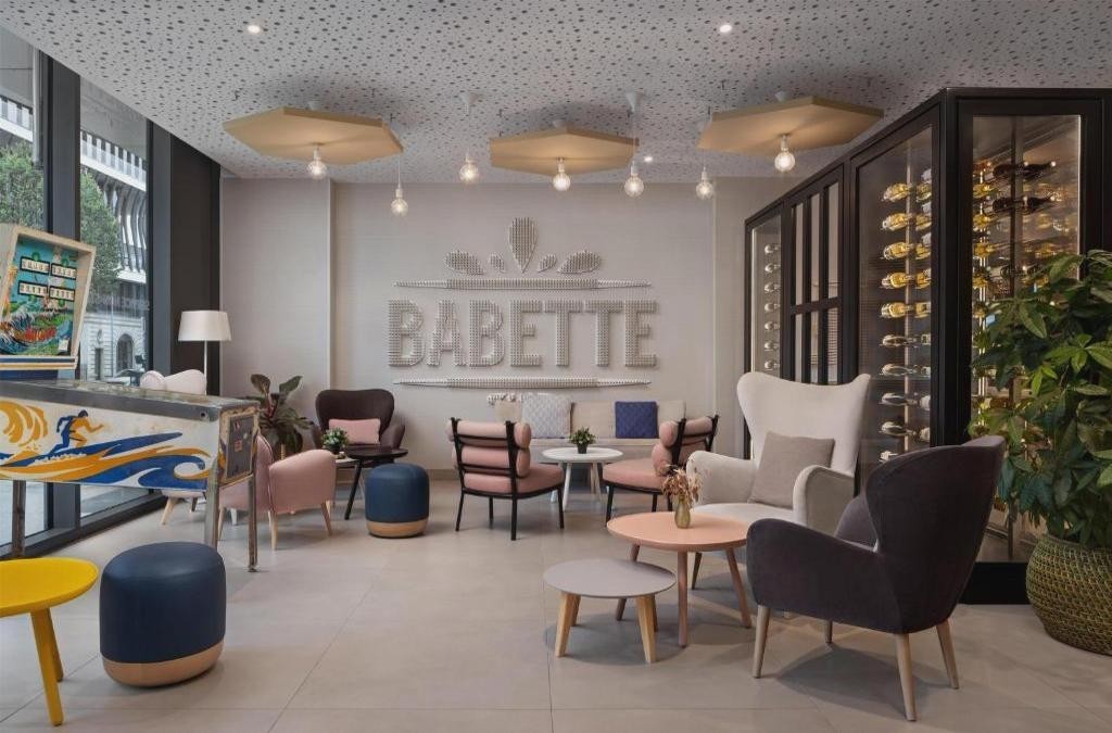 Descubre Burdeos en hotel 4* de lujo