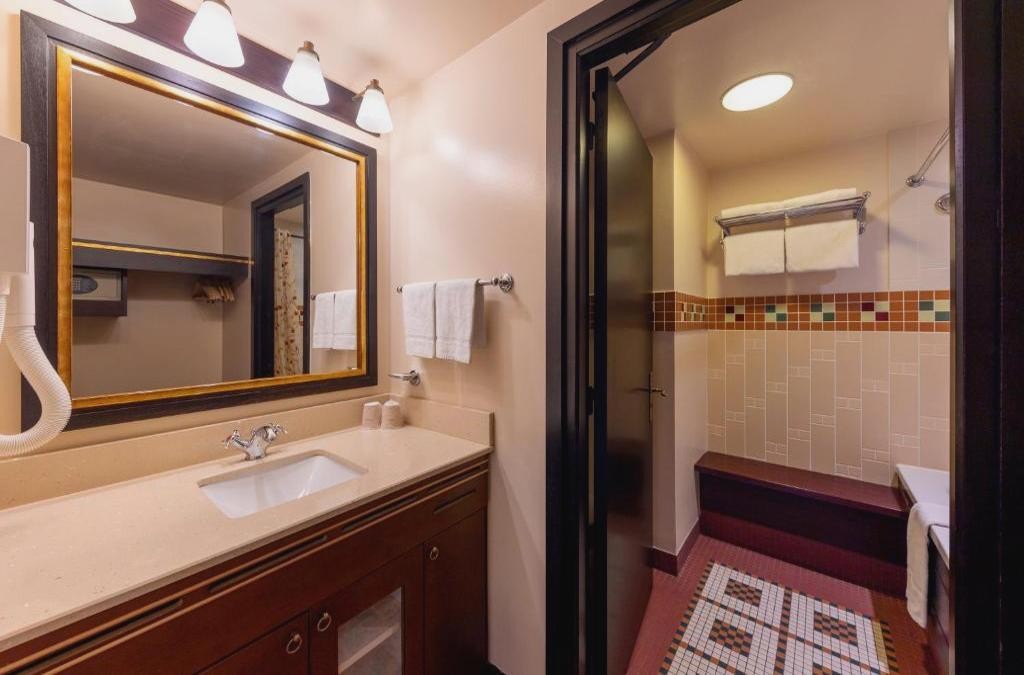 ¡Vive la magia de Disneyland® Paris! - Disney Sequoia Lodge