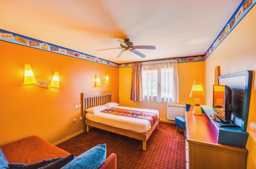 Disney Hotel Santa Fe