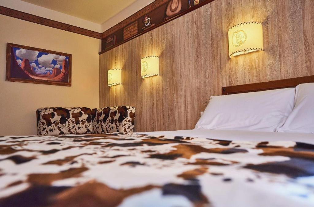 ¡Vive la magia de Disneyland® Paris! - Disney Hotel Cheyenne