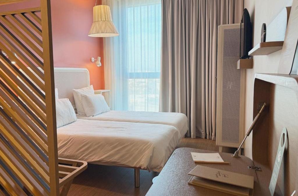 Un paseo por la magia de París en un hotel 4* de lujo - Okko Hotels Paris La Défense