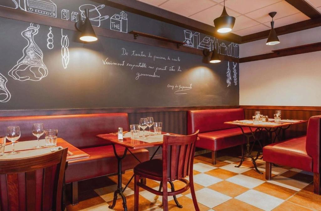 Amanece entre murallas: tu próxima aventura histórica en Carcasona - Hôtel ibis Carcassonne Est La Cité