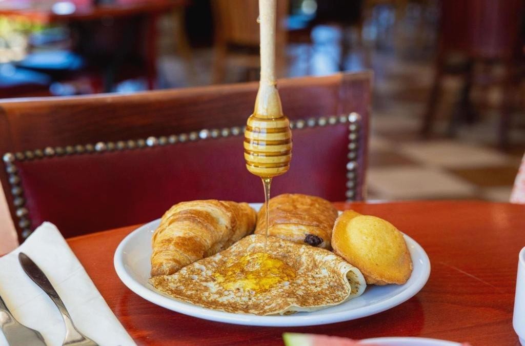 Amanece entre murallas: tu próxima aventura histórica en Carcasona - Hôtel ibis Carcassonne Est La Cité