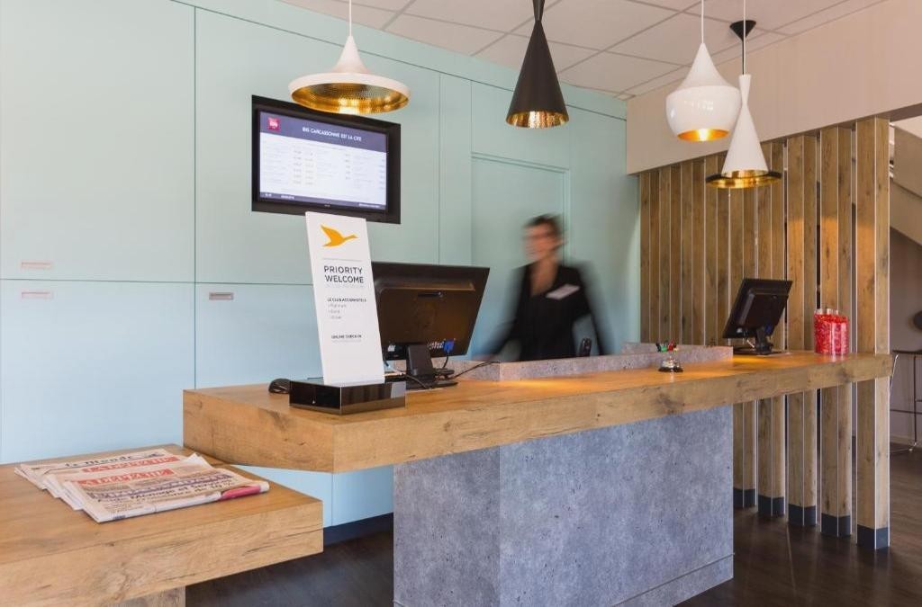 Amanece entre murallas: tu próxima aventura histórica en Carcasona - Hôtel ibis Carcassonne Est La Cité