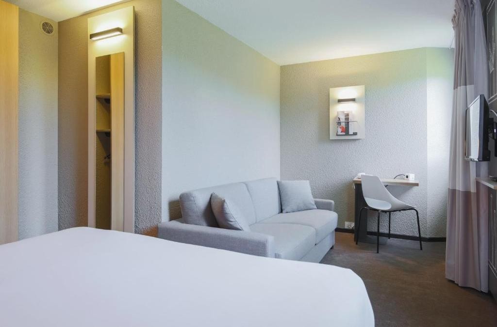 Amanece entre murallas: tu próxima aventura histórica en Carcasona - Hôtel ibis Carcassonne Est La Cité