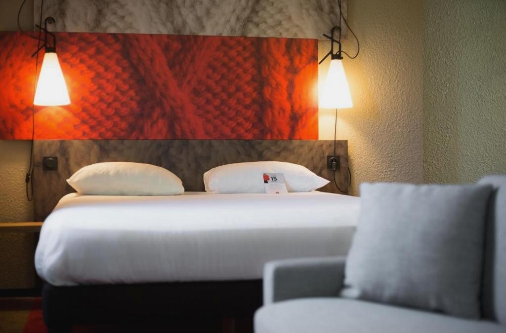 Amanece entre murallas: tu próxima aventura histórica en Carcasona - Hôtel ibis Carcassonne Est La Cité